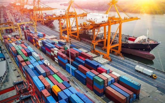 CÁC MẶT HÀNG CẦN KIỂM TRA KHI NHẬP KHẨU MỸ MỚI NHẤT
